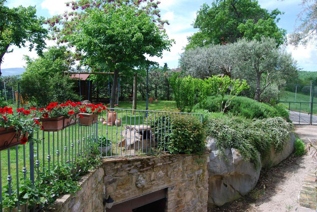 Casale Il Cerqueto Bed & Breakfast ซาน เซเวริโน มาร์เค ห้อง รูปภาพ